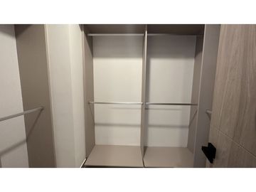 SE VENDE APARTAMENTO EN RIOMAR
