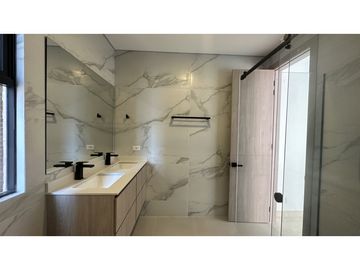 SE VENDE APARTAMENTO EN RIOMAR