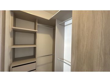 SE VENDE APARTAMENTO EN RIOMAR