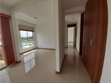 Ciudad Santa Bárbara - Apartamento en conjunto cerrado en venta