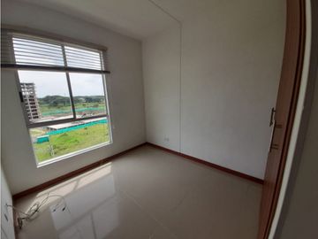 Ciudad Santa Bárbara - Apartamento en conjunto cerrado en venta