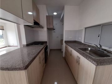 Ciudad Santa Bárbara - Apartamento en conjunto cerrado en venta