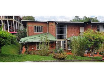 SE VENDE CASA CAMPESTRE EN CIRCASIA