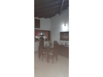 VENTA APARTAMENTO EN LAURELES EN LA CIUDAD DE MEDELLIN /S311