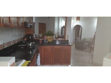 VENTA APARTAMENTO EN LAURELES EN LA CIUDAD DE MEDELLIN /S311