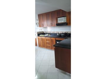 VENTA APARTAMENTO EN LAURELES EN LA CIUDAD DE MEDELLIN /S311