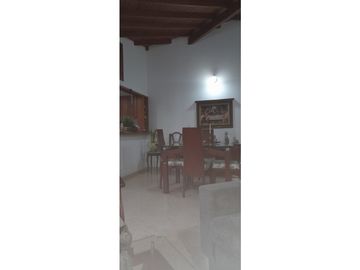 VENTA APARTAMENTO EN LAURELES EN LA CIUDAD DE MEDELLIN /S311