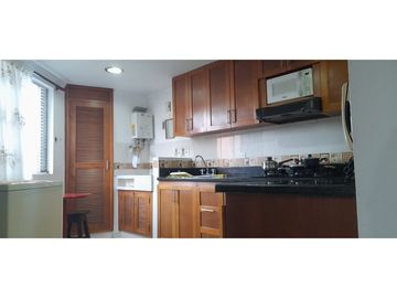 VENTA APARTAMENTO EN LAURELES EN LA CIUDAD DE MEDELLIN /S311