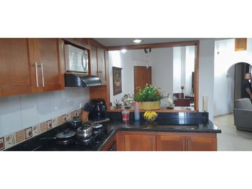 VENTA APARTAMENTO EN LAURELES EN LA CIUDAD DE MEDELLIN /S311