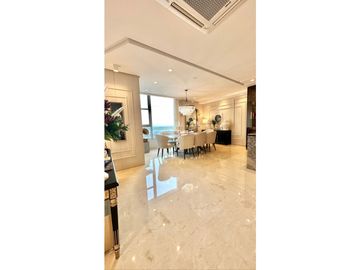 SE VENDE GLAMOUROSO APARTAMENTO EN EL GOLF PISO 22 EN BARRANQUILLA