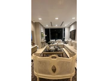 SE VENDE GLAMOUROSO APARTAMENTO EN EL GOLF PISO 22 EN BARRANQUILLA