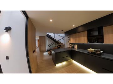 VENTA CASA 153.8 mts2 LA CEJA SECTOR EL TAMBO 