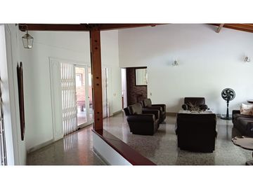 EXCELENTE FINCA GIRARDOTA SECTOR EL YARUMO