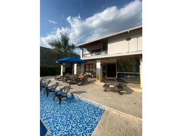HERMOSA CASA DE VERANO EN SAN JERONIMO EXCELENTE PARA RENTA CORTA