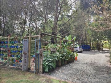 casa, finca en Medellín, santa Elena, rodeada de Naturaleza