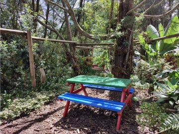casa, finca en Medellín, santa Elena, rodeada de Naturaleza