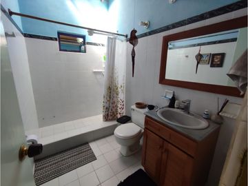 casa, finca en Medellín, santa Elena, rodeada de Naturaleza