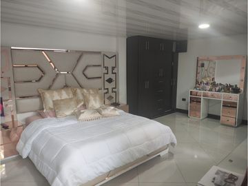 Se Vende o Permuta Espectacular Casa en Ibagué por Finca en Risaralda.