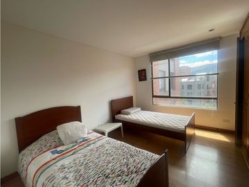 VENDO HERMOSO APARTAMENTO EN LA CAROLINA