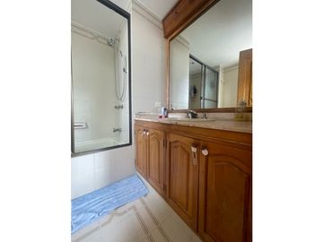 VENDO HERMOSO APARTAMENTO EN LA CAROLINA