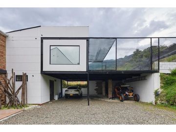 Espectacular casa en venta Norteamerica Unidad cerrada