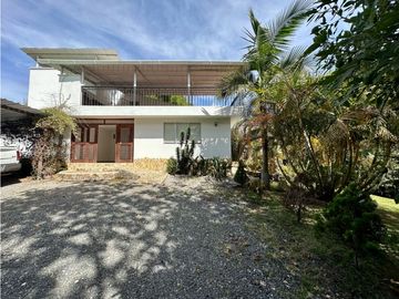 Casa campestre corredor San Antonio - La Ceja