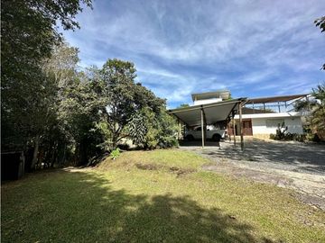 Casa campestre corredor San Antonio - La Ceja