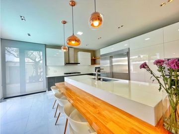 Venta casa de 2 niveles Barcelona de indias Etapa Sarria en Cartagena