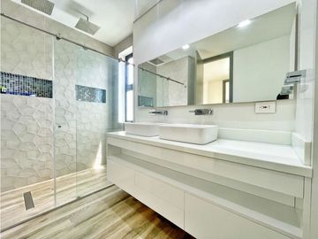 Venta casa de 2 niveles Barcelona de indias Etapa Sarria en Cartagena