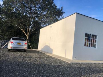 SE VENDE CASA CAMPESTRE VIA  ALCALA EN PARCELACION