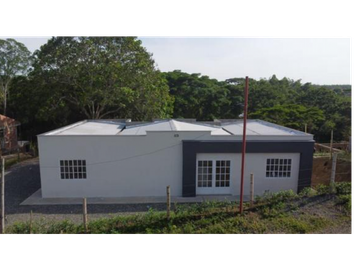 SE VENDE CASA CAMPESTRE VIA  ALCALA EN PARCELACION