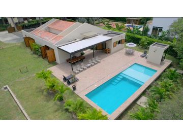 VENTA FINCA DE RECREO EN SANTA FE DE ANTIOQUIA