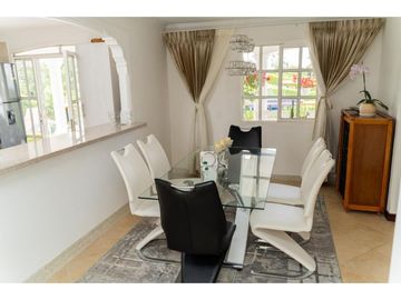 VENTA DE CASA CAMPESTRE O CHALET EN LA TEBAIDA - QUINDIO