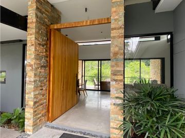 Finca en venta en Girardota sector El Limonar