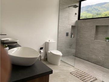 Finca en venta en Girardota sector El Limonar