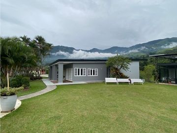 Finca en venta en Girardota sector El Limonar