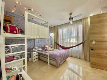 Casa en Venta en Barcelona de Indias Etapa Sarria