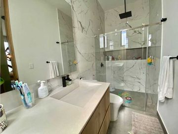 Casa en Venta en Barcelona de Indias Etapa Sarria