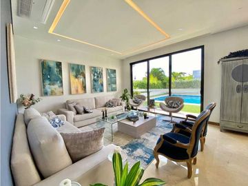 Casa en Venta en Barcelona de Indias Etapa Sarria