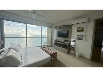 SE VENDE ESPECTACULAR APTO  DUPLEX VISTA  FRENTE AL MAR EN BQUILLA