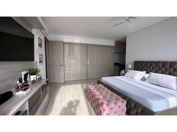 SE VENDE ESPECTACULAR APTO  DUPLEX VISTA  FRENTE AL MAR EN BQUILLA
