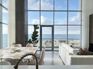 SE VENDE ESPECTACULAR APTO  DUPLEX VISTA  FRENTE AL MAR EN BQUILLA