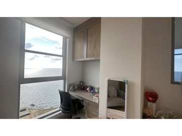 SE VENDE ESPECTACULAR APTO  DUPLEX VISTA  FRENTE AL MAR EN BQUILLA