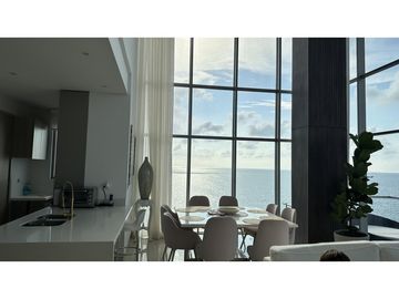 SE VENDE ESPECTACULAR APTO  DUPLEX VISTA  FRENTE AL MAR EN BQUILLA
