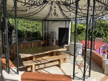 VENTA CASA CAMPESTRE PARA TURISMO SECTOR MARAVELES LA TEBAIDA Q