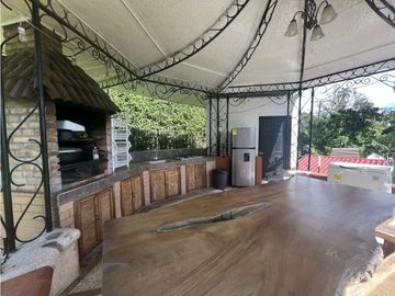VENTA CASA CAMPESTRE PARA TURISMO SECTOR MARAVELES LA TEBAIDA Q