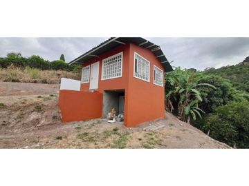 Casa Campestre En La Mesa Con Linda Vista