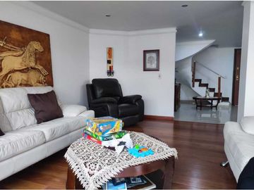 PENTHOUSE EN VENTA BARRIO SANTA BRBARA, BOGOT