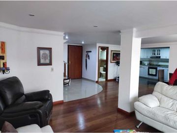 PENTHOUSE EN VENTA BARRIO SANTA BRBARA, BOGOT