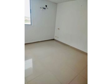 SE VENDE AMPLIO APARTAMENTO EN VILLA CAMPESTRE